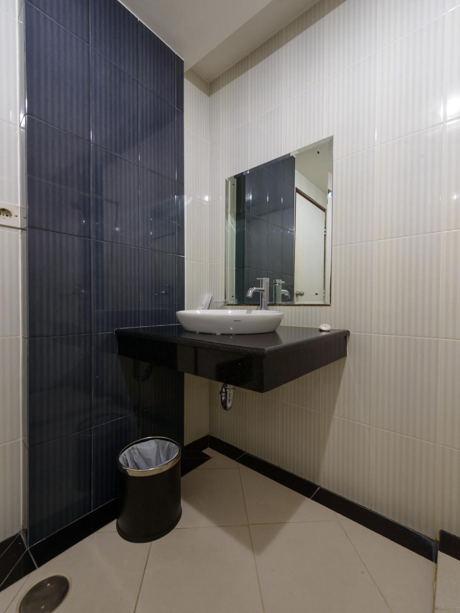 Cipta Hotel Wahid Hasyim Jakarta Kültér fotó