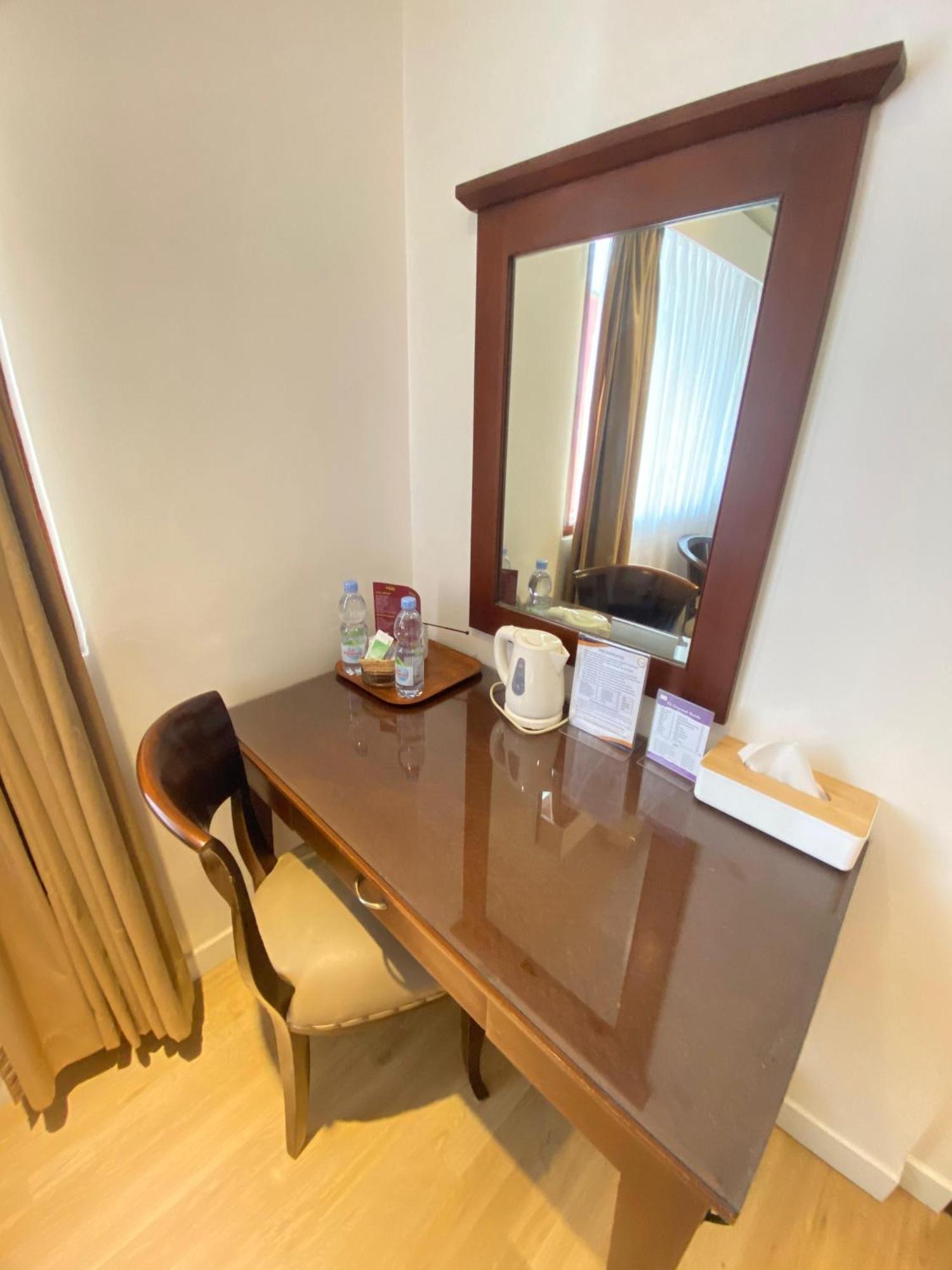 Cipta Hotel Wahid Hasyim Jakarta Kültér fotó